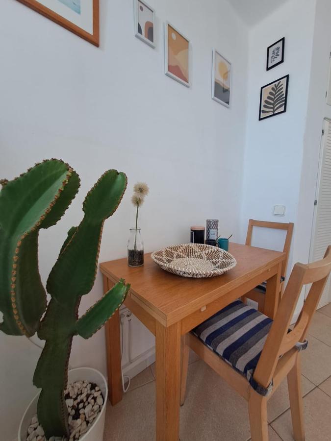 Comfortable Lucy Apartment 706 With Amazing Sea-View Puerto del Carmen  Exterior photo